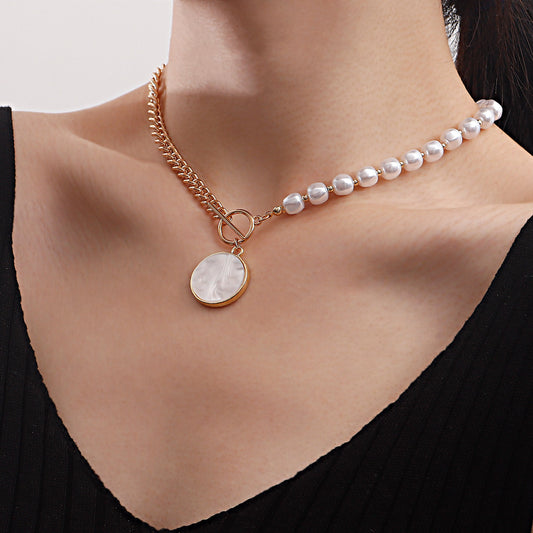 Splicing chain imitation Fritillaria pendant necklace with OT buckle pearl necklace decoration